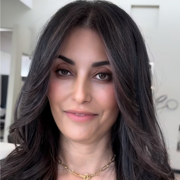 ellieyounani